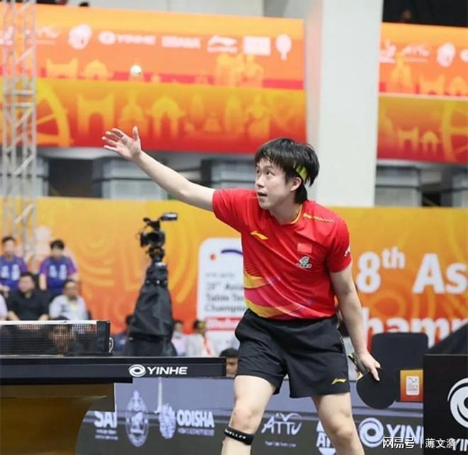 日本队鏖战中国队,王皓刷新纪录 日本队鏖战中国队,王皓刷新纪录