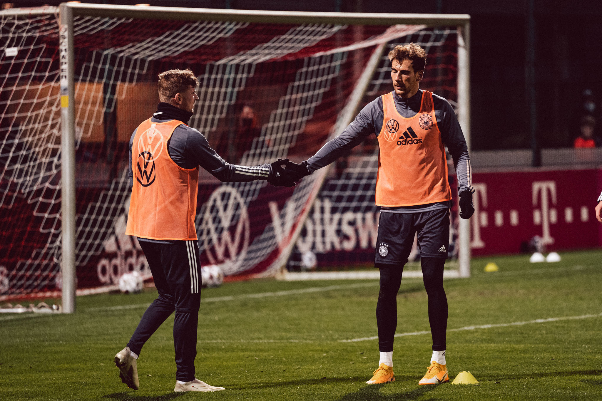 德国队绝杀印度队，黄鸭组合统治全场