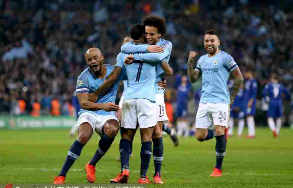 罗马险胜英格兰，若日尼奥刷新纪录