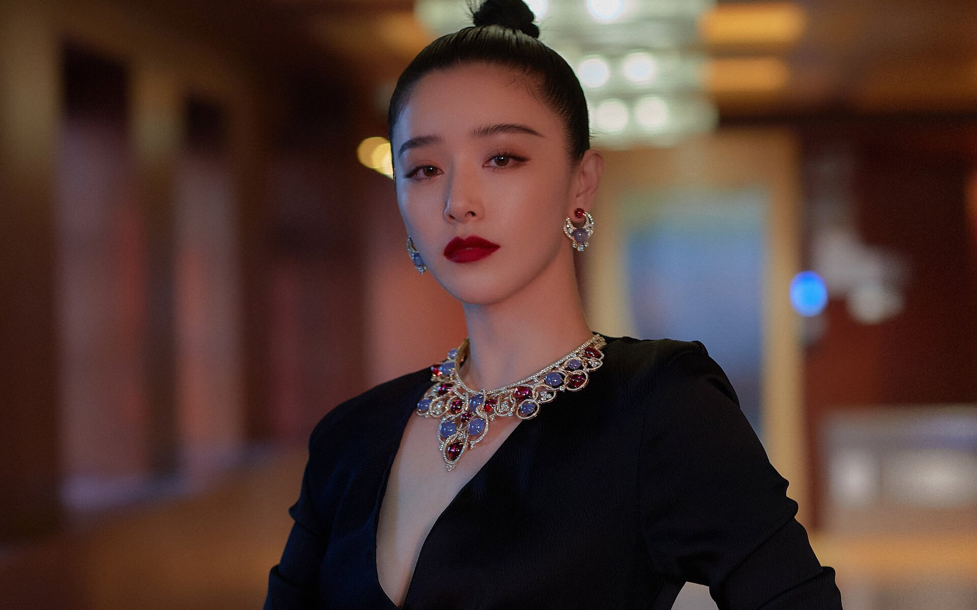 冰火两重天,奥利维耶连场破门,秘鲁队压哨绝杀里昂
