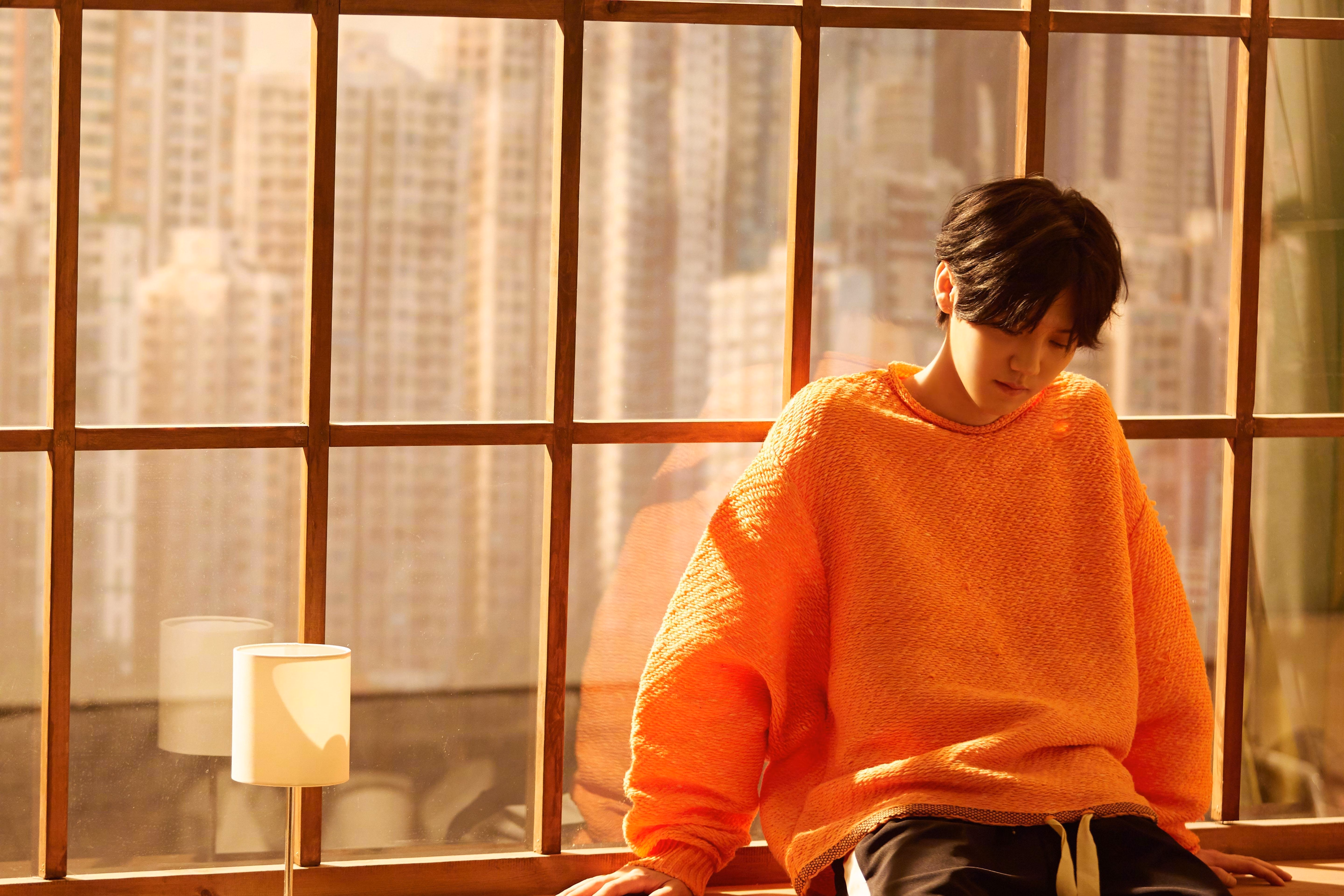 别了，萨克拉门托！他颤抖着，想起那个被交换时人们扔给他的绰号—假中锋