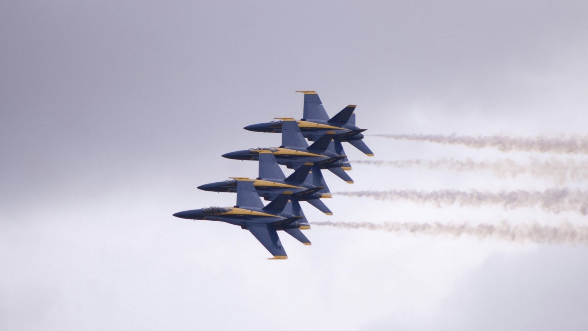 铁血蓝军的欧冠之夜,范戴克化身沉默杀手,切尔西完美压制皇马