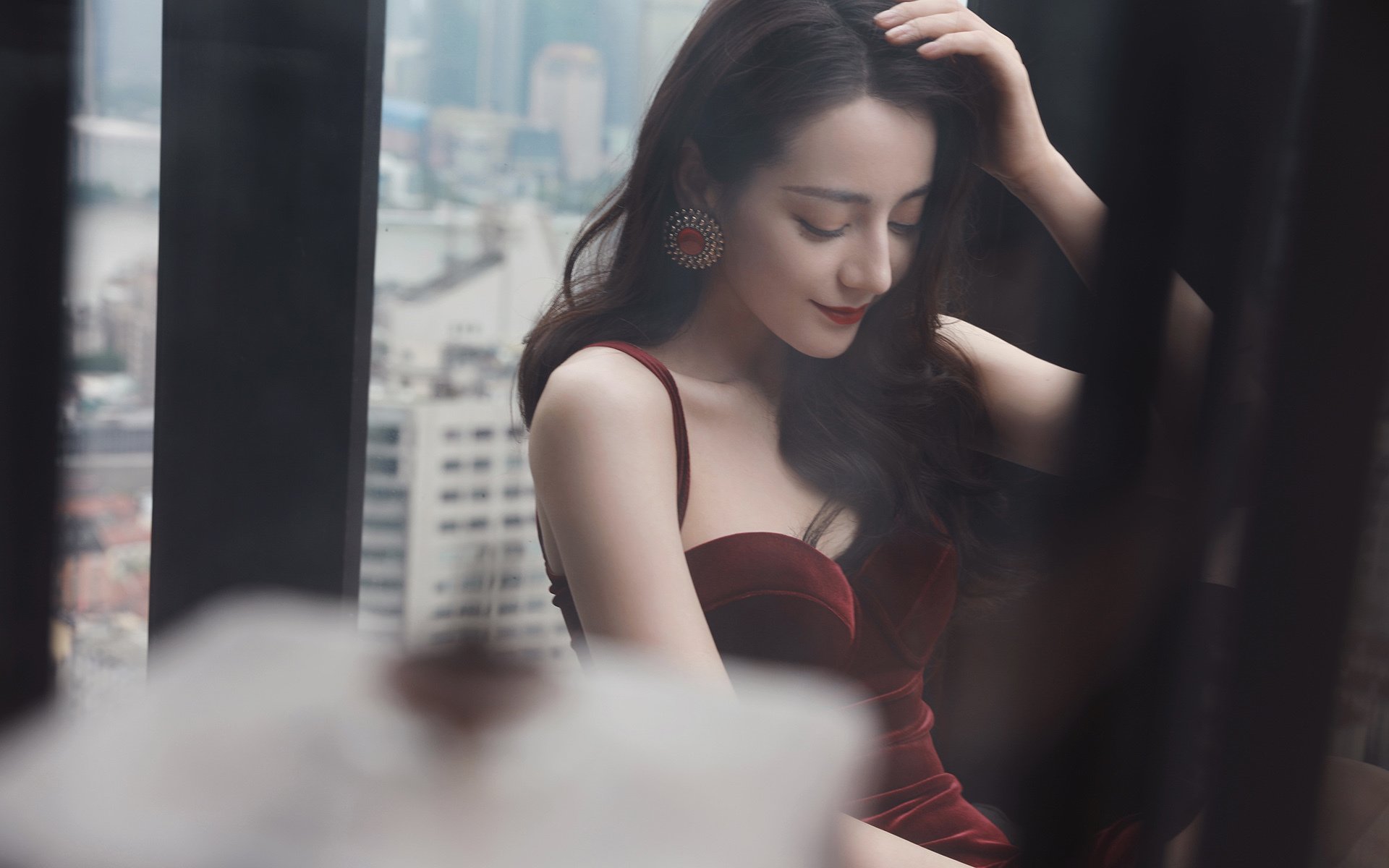 雷霆万钧！恩比德关键战统治攻防，76人终结公牛连胜