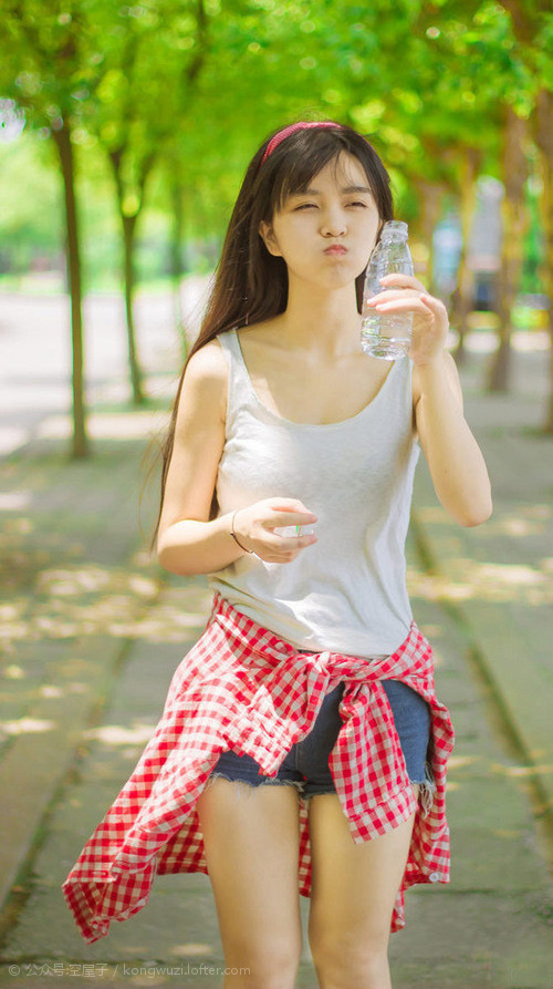橙白风暴中的王者绝响,梅西定义2026世界杯巅峰对决,荷兰波兰见证进攻端神迹