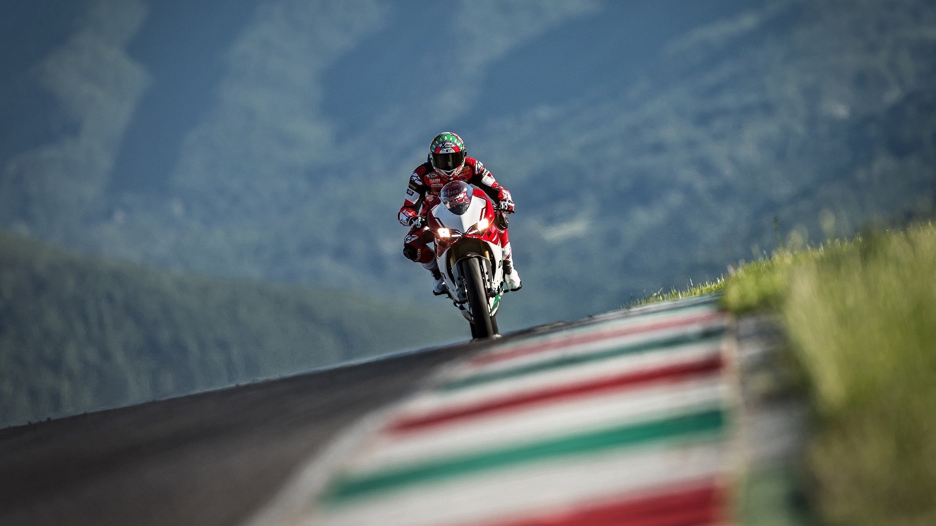 奇迹之夜，2026世界杯F组，泰国逆转比利时，穆西亚拉成为永恒注脚